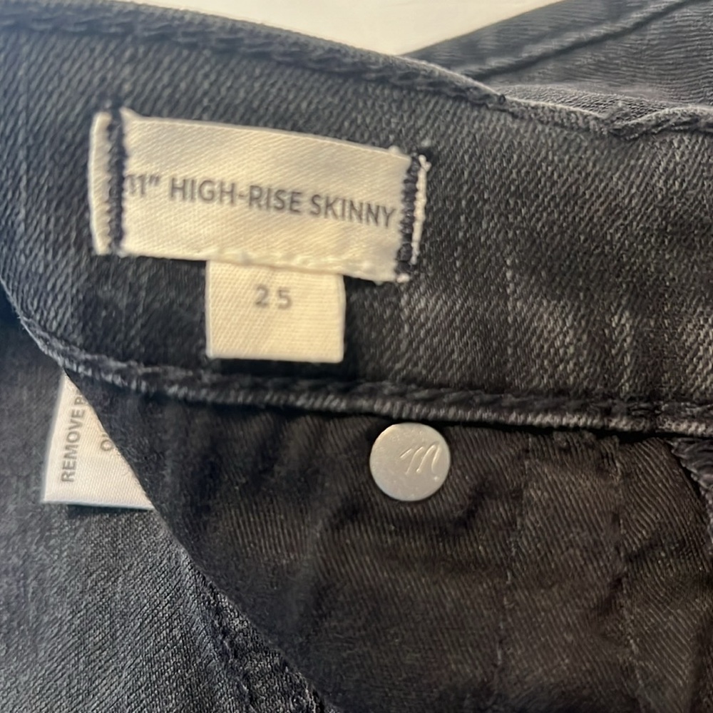 Jeans - Picture 3 of 3